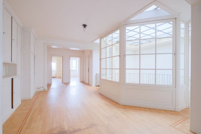 Town house for sale in Ixelles, Brussels, Belgium