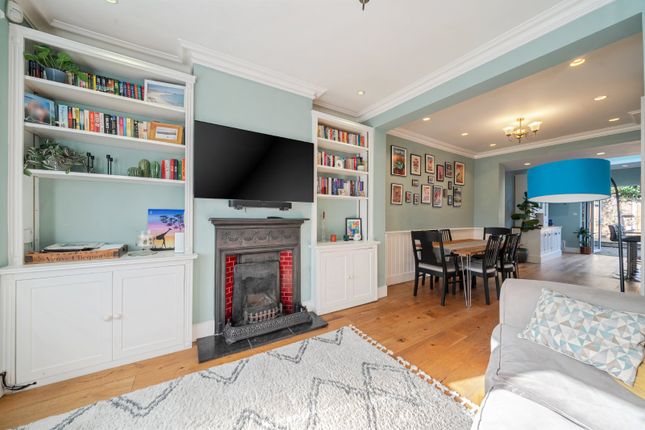 37, Meadow Road, London photo 4