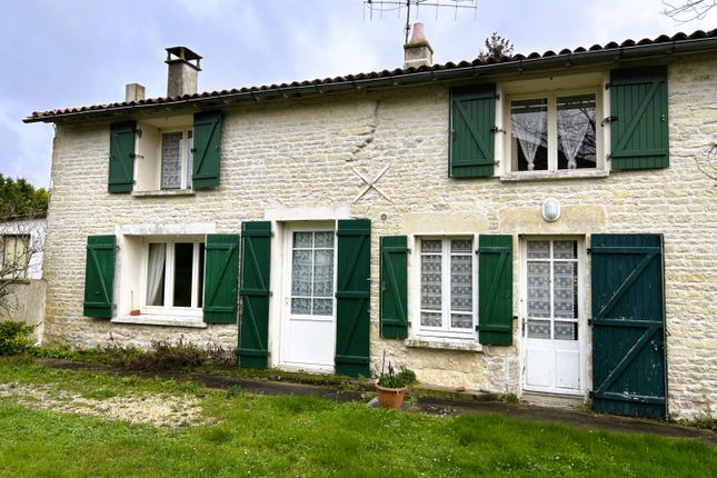 Thumbnail Detached house for sale in Villiers-En-Bois, Poitou-Charentes, 79360, France