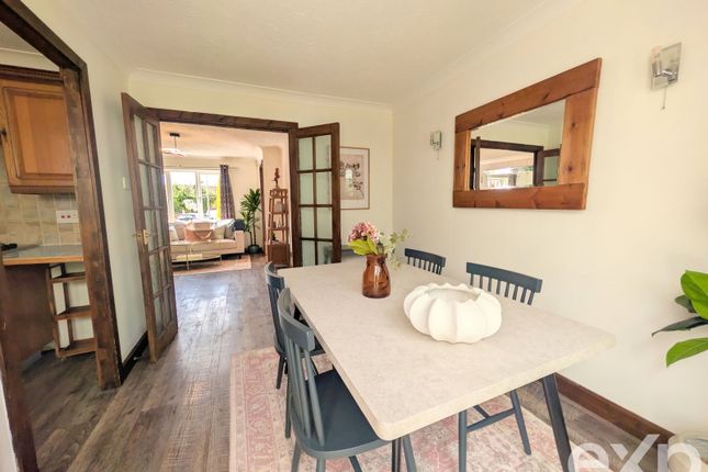 59, Murrain Drive, Maidstone photo 4