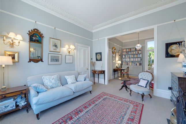 111, Sugden Road, London photo 4