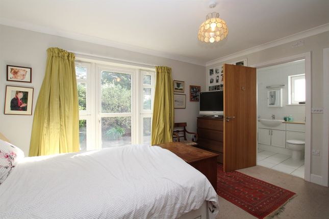36, William Cawley Mews, Broyle Road, Chichester photo 2