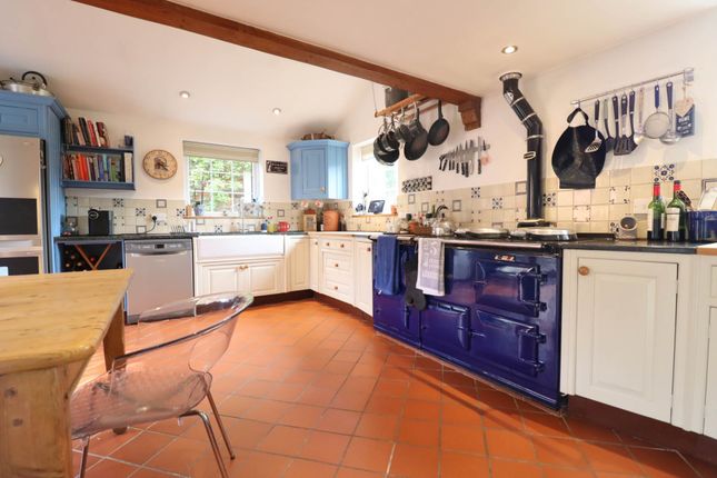 Church Farm Cottage, Swindon photo 3