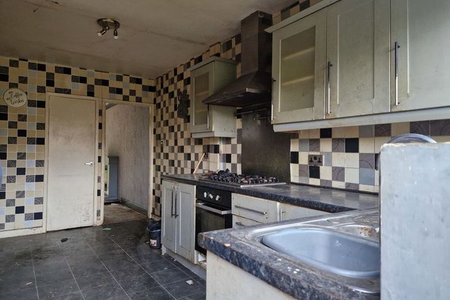 1, Sidmouth Drive, Manchester photo 2