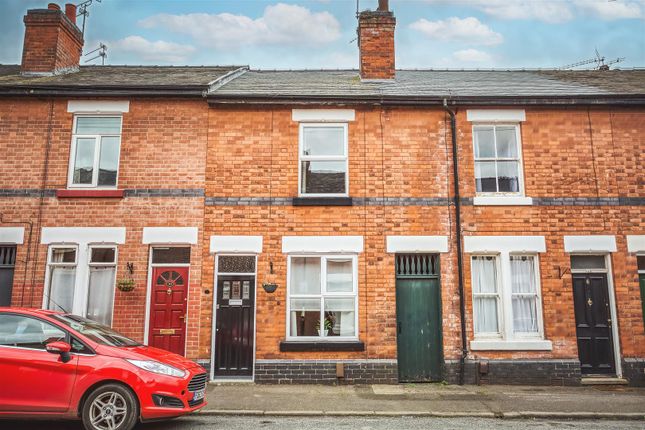 Thumbnail Terraced house for sale in Camp Street, Chester Green, Derby