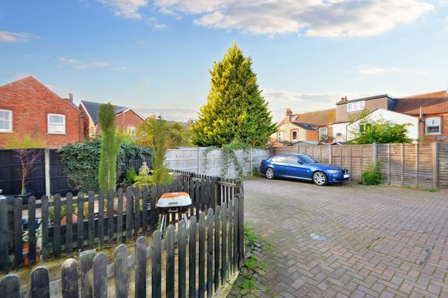 Terraced house to rent in Bounty Street, New Bradwell