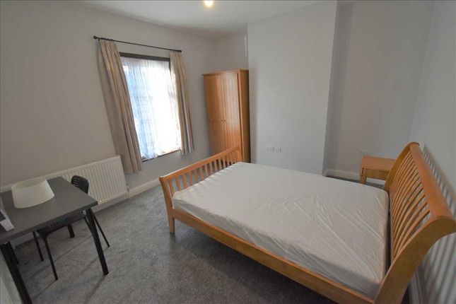 Thumbnail Room to rent in St Albans Road, Room 4, Dartford