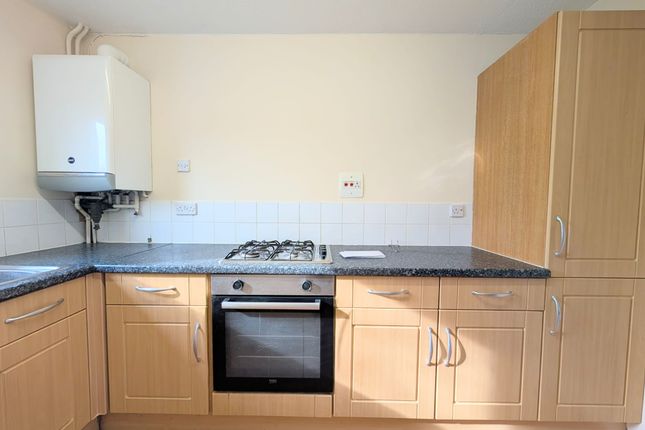 24, Ford Street, Kettering photo 2