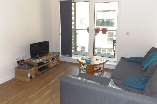 17, Horsted Court, 4 Fleet Street photo 3