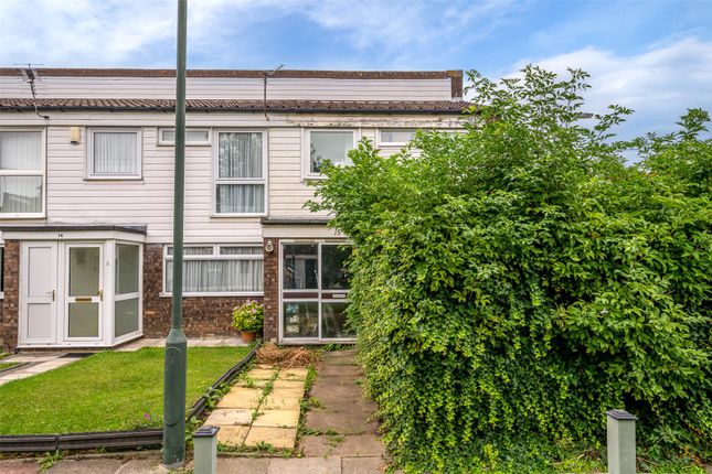 3-bed terraced on 15, Tanhurst Walk, London, £400,000