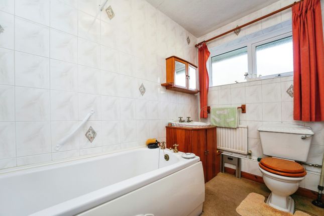 Bungalow for sale in Highfield Road, Evesham, Worcestershire