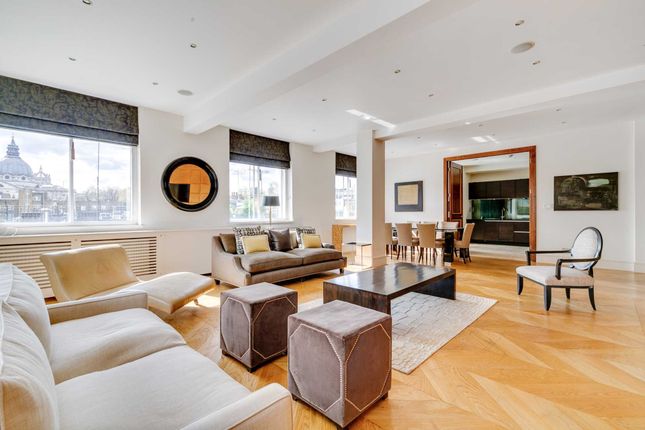 Thumbnail Flat for sale in Cheval House, Montpelier Walk, Knightsbridge