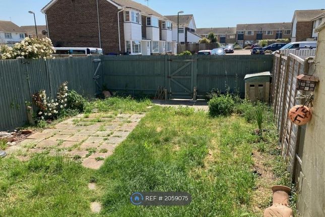 Terraced house to rent in Brighton Road, Lancing/ Shoreham