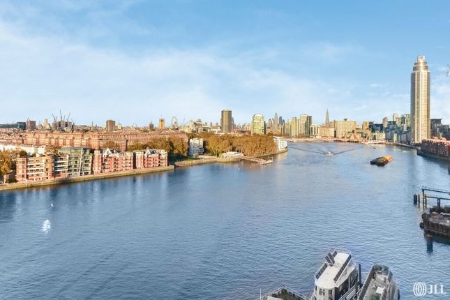 Flat for sale in Riverlight Quay, London