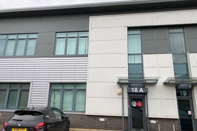 Thumbnail Office to let in Unit 18A Orbital 25 Business Park, Dwight Road, Watford, Hertfordshire