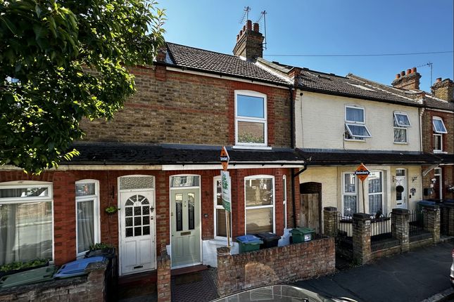 Thumbnail Terraced house for sale in Diamond Road, North Watford