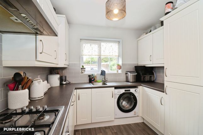 10, Heartlands Close, Sheffield photo 4