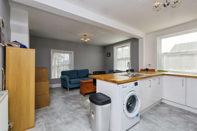 88a, Church Street, Eastbourne photo 5