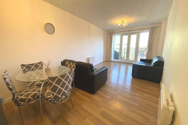 75, Aspects Court, Slough photo 2