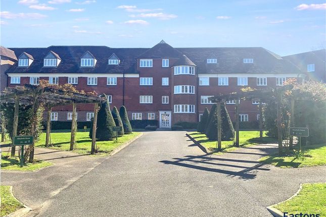 Flat 8, Elizabeth House,, Elizabeth Drive, Surrey photo 2