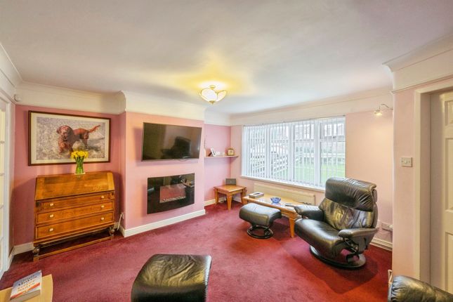 281, Goodison Boulevard, Doncaster photo 2