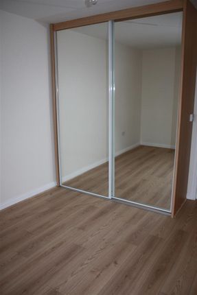 Bedroom 1 (Wardrobes)