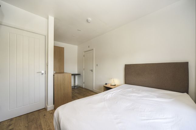 Room 4, 30, Brampton Road, Bexleyheath photo 4
