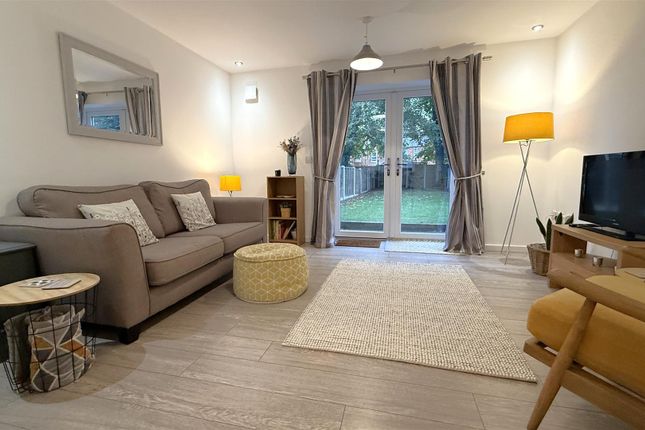 13, Hudsons Drive, Birmingham photo 2
