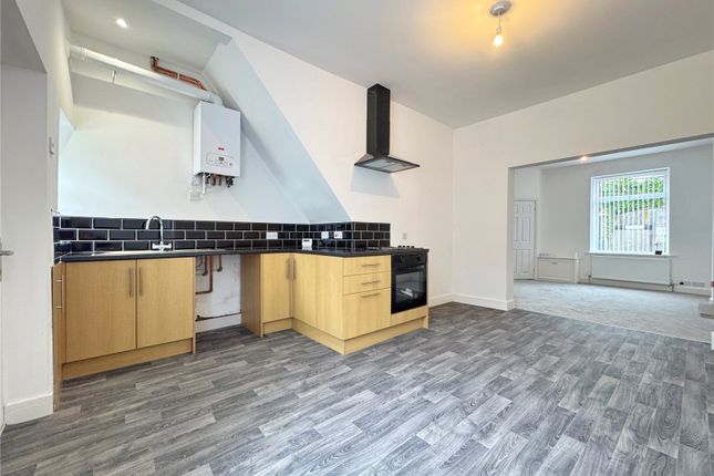 7, Nuttall Street, Rossendale photo 3