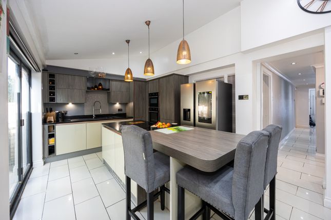 32, West Avenue, Altrincham photo 4