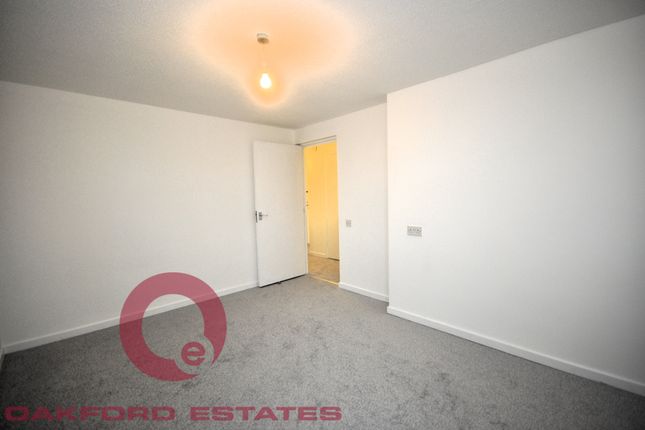 Flat for sale in Starcross Street, Euston