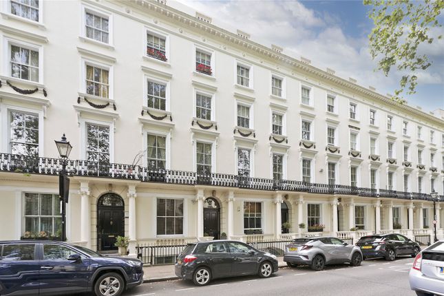 Thumbnail Maisonette for sale in Porchester Square, London