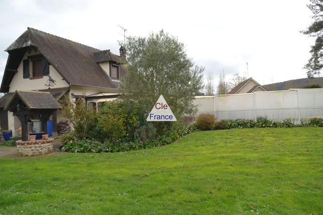 Thumbnail Detached house for sale in Louviers, Haute-Normandie, 27490, France