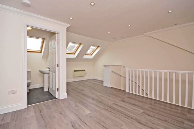 235B, Upper Tooting Road, London photo 4