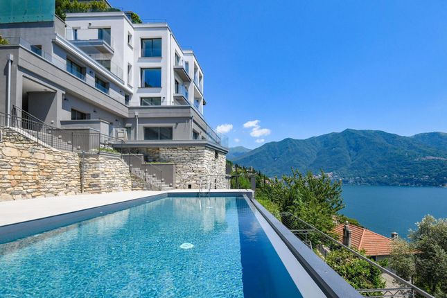 Thumbnail Apartment for sale in Carate Urio, Lake Como, Lombardy, Italy