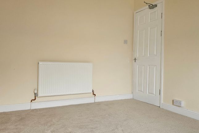 Flat 4, 77, Connaught Road, Cardiff, Cardiff photo 5