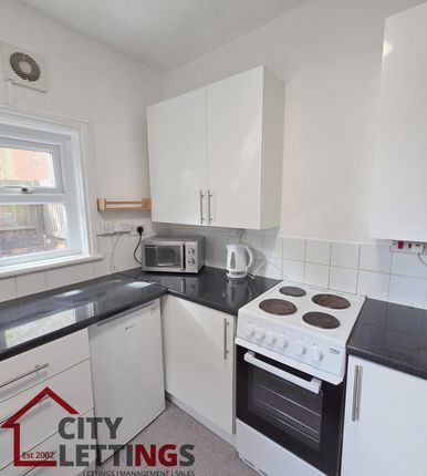 Church Grove, Lenton photo 4