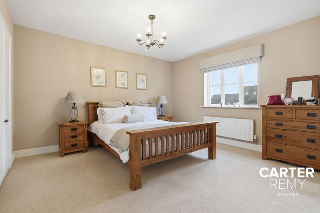 12, Daltons Shaw, Grays photo 4