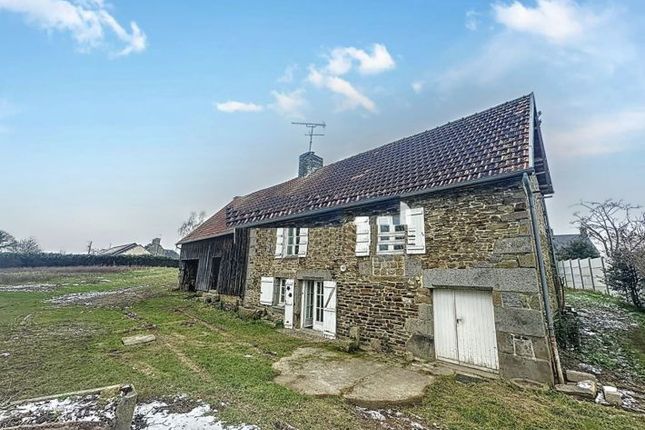 Farmhouse for sale in Saint-Georges-De-Livoye, Basse-Normandie, 50370, France