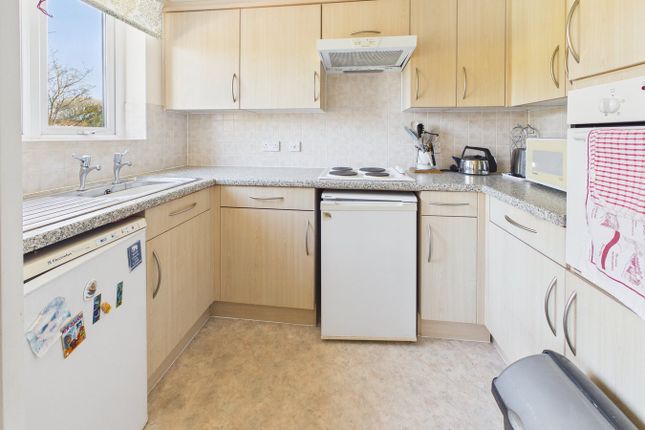 65 Wade-Wright Court, Priory Road, Downham Market photo 4