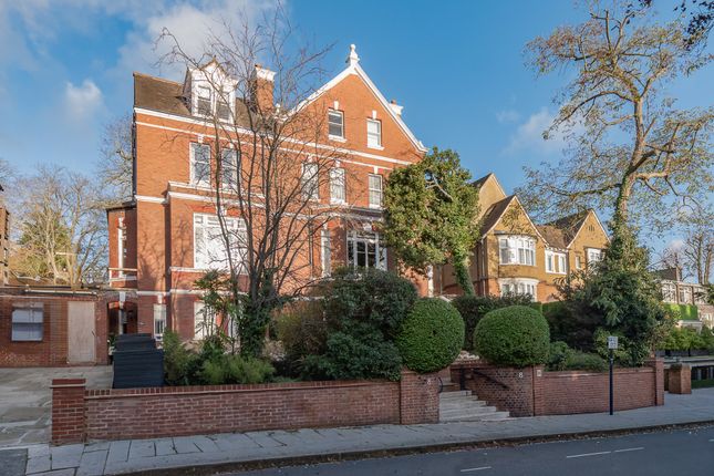 Flat 5, 8, Lindfield Gardens, Hampstead photo 2
