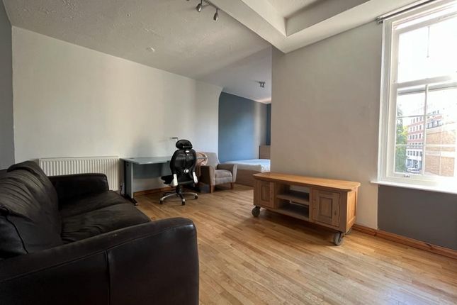 Thumbnail Room to rent in Churchway, Euston