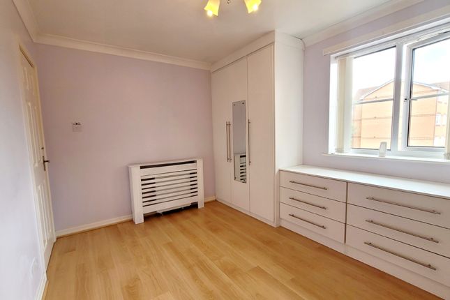 Flat 3, Manchester photo 5