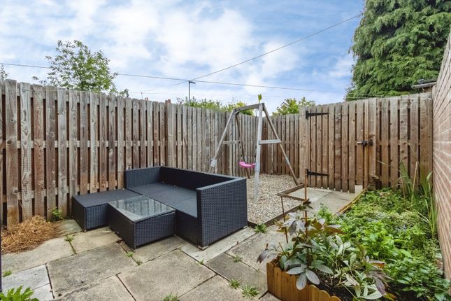 121, Denby Dale Road, WEST YORKSHIRE photo 4