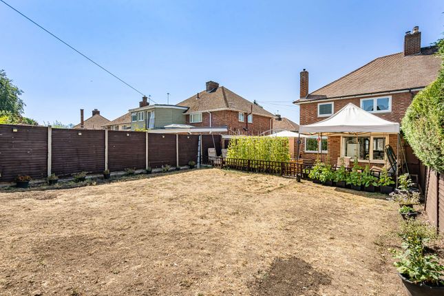 6 Priory Grove, Huntingdon photo 4