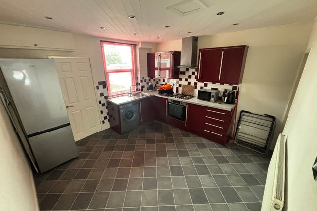 53, Coronation Road, Chesterfield photo 3