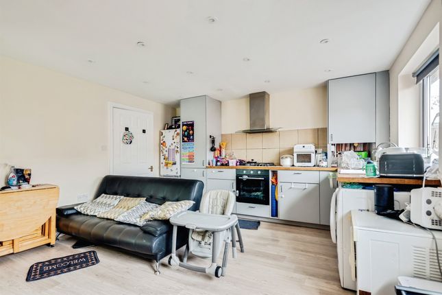 2, Bradstocks Way, Abingdon photo 3