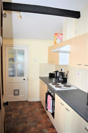 2, Longcroft Cottages, Yeovil photo 4
