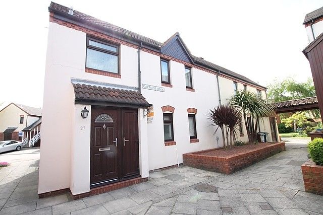 Semi-detached house to rent in Captains Walk, Hull