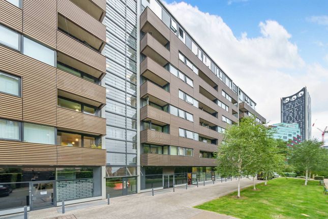 Thumbnail Flat for sale in Amelia Street, Elephant And Castle